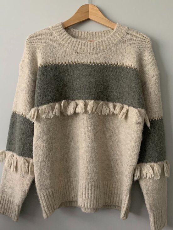 Little Mountain Sweaters - Little Mountain womens sweater